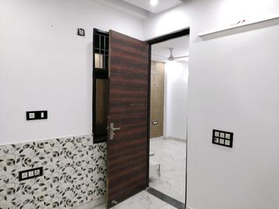 Bedroom Image of 538 Sq.ft 2 BHK Builder Floor for sale in Mahavir Enclave New Delhi for Rs. 5000000