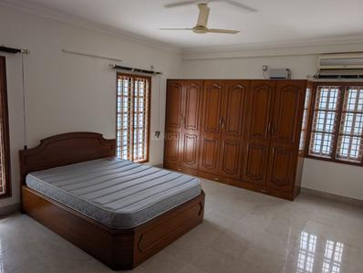 Bedroom Image of 3200 Sq.ft 5 BHK Penthouse for rent in Armane Nagar Bengaluru for Rs. 350000