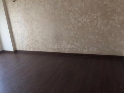 Bedroom Image of 2450 Sq.ft 4 BHK Apartment / Flat for sale in Mahagun Moderne, Sector 78 Noida for Rs. 36000000