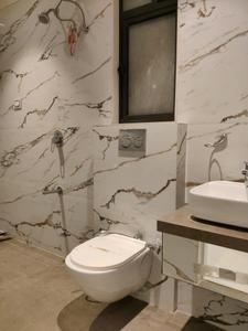 Common Bathroom Image of 950 Sq.ft 2 BHK Apartment / Flat for sale in DSS Mahavir Spring, Thane West Thane for Rs. 18000000