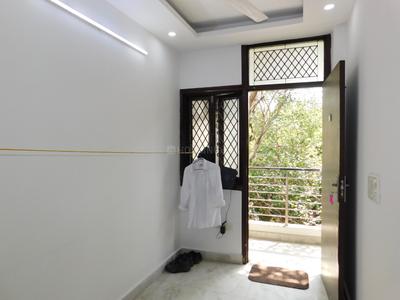 Bedroom Image of 300 Sq.ft 1 BHK Independent House for rent in South Extension II New Delhi for Rs. 25000