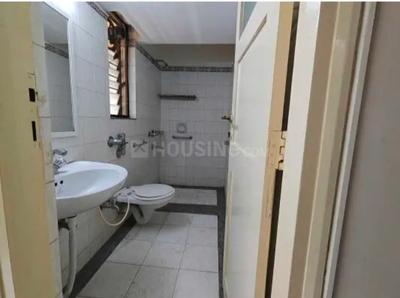 Bathroom Image of 1000 Sq.ft 2 BHK Apartment / Flat for sale in Sun Glory, Powai Mumbai for Rs. 21000000