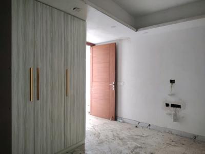 Bedroom Image of 1800 Sq.ft 4 BHK Builder Floor for sale in Said-Ul-Ajaib New Delhi for Rs. 21000000