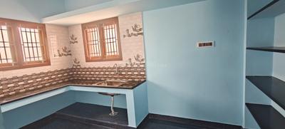 Kitchen Image of 900 Sq.ft 2 BHK Independent House for rent in Kumbakonam Thanjavur for Rs. 9000