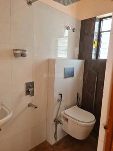 Bathroom Image of 1840 Sq.ft 3 BHK Apartment / Flat for rent in Kukreja Suncity 2, Dixit Nagar Nagpur for Rs. 28000