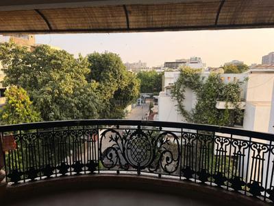 Balcony Image of 2700 Sq.ft 3.5 BHK Apartment / Flat for sale in Navrangpura Ahmedabad for Rs. 20100000