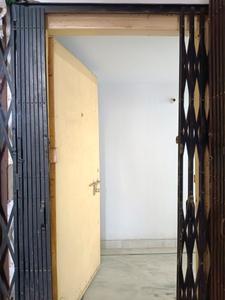 Main Entrance Image of 864 Sq.ft 2 BHK Apartment / Flat for sale in Kadam Tala Howrah for Rs. 3000000