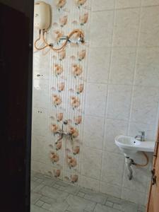 Bathroom Image of 1000 Sq.ft 2 BHK Independent House for rent in BU Bhandari Greens, Dhanori Pune for Rs. 25000