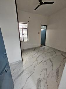 Hall Image of 1500 Sq.ft 2 BHK Duplex for rent in Lohamandi Agra for Rs. 14000