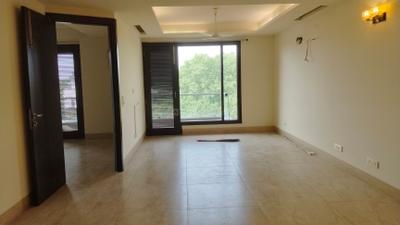 Living Room Image of 1800 Sq.ft 3 BHK Builder Floor for rent in Kalkaji New Delhi for Rs. 100000