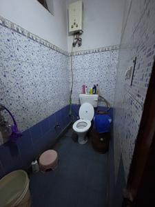 Bathroom Image of 2400 Sq.ft 3 BHK Independent House for rent in Sector-02 Bahadurgarh for Rs. 21000