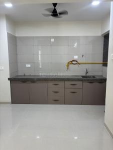 Kitchen Image of 677 Sq.ft 3 BHK Apartment / Flat for sale in Sun Atmosphere, Shela Ahmedabad for Rs. 6000000