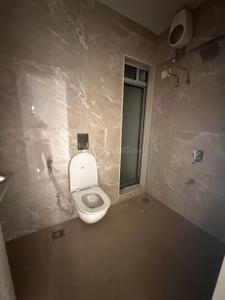 Image of 1000 Sq.ft 2 BHK Apartment / Flat for sale in Andheri West, Mumbai for Rs. 21000000