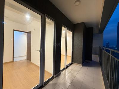 Balcony Image of 2045 Sq.ft 3 BHK Apartment / Flat for rent in Godrej Woods, Sector 43 Noida for Rs. 82000