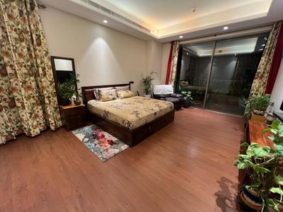 Bedroom Image of 4700 Sq.ft 4 BHK Apartment / Flat for rent in Gulshan Dynasty, Sector 144 Noida for Rs. 300000