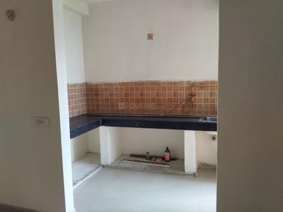 Kitchen Image of 935 Sq.ft 2 BHK Apartment / Flat for sale in Mahagun Mywoods Phase 2, Noida Extension Greater Noida for Rs. 8000000