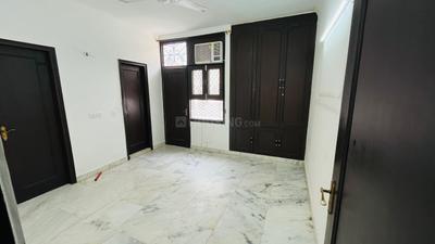 Bedroom Image of 1800 Sq.ft 3 BHK Builder Floor for sale in Jangpura New Delhi for Rs. 44000000
