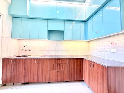 Kitchen Image of 1445 Sq.ft 3 BHK Apartment / Flat for rent in Amrapali Verona Heights, Noida Extension Greater Noida for Rs. 24950
