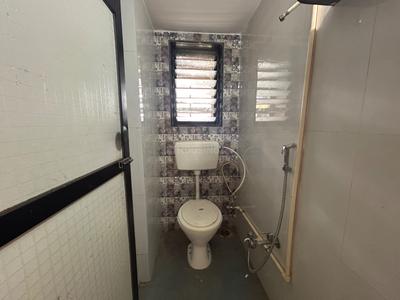 Bathroom Image of 750 Sq.ft 1 BHK Apartment / Flat for sale in Dombivli East Thane for Rs. 6500000