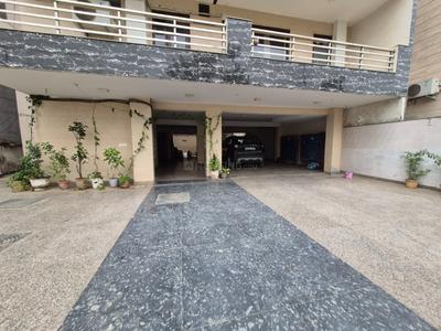 Image of 2200 Sq.ft 4 BHK Builder Floor for rent in Big Block Builder Floor, Sector 46, Gurgaon for Rs. 65000