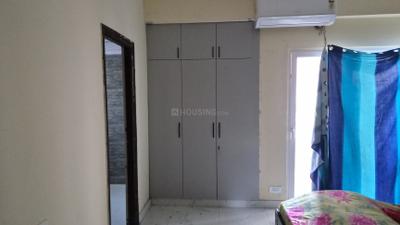 Bedroom Image of 1069 Sq.ft 3 BHK Apartment / Flat for rent in SG Shikhar Height, Siddharth Vihar Ghaziabad for Rs. 30000