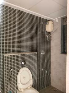 Common Bathroom Image of 718 Sq.ft 2 BHK Apartment / Flat for sale in Lodha Palava Elite A To J, Palava Phase 2 Thane for Rs. 4000000
