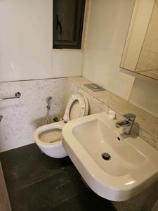 Common Bathroom Image of 770 Sq.ft 2 BHK Apartment / Flat for sale in Lodha Estrella, Sion Mumbai for Rs. 27000000