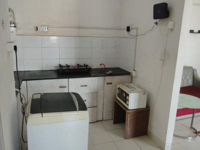 Kitchen Image of 620 Sq.ft 2 BHK Apartment / Flat for rent in Shapoorji Pallonji Shukhobrishti Spandan Phase 9 , New Town Kolkata for Rs. 22000