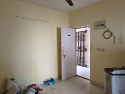 Living Room Image of 680 Sq.ft 2 BHK Apartment / Flat for rent in Shapoorji Pallonji Shukhobrishti, New Town Kolkata for Rs. 17000