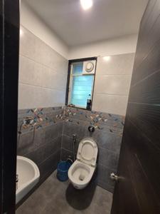 Bathroom Image of 2250 Sq.ft 4 BHK Apartment / Flat for sale in Sadashiv Peth Pune for Rs. 35000000