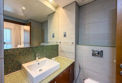 Image of 2440 Sq.ft 3 BHK Apartment / Flat for sale in The Palm Jumeira, Dubai for Rs. 195000000