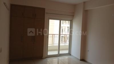 Bedroom Image of 1850 Sq.ft 3 BHK Apartment / Flat for sale in Amrapali Sapphire, Sector 45 Noida for Rs. 24000000