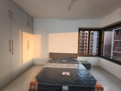 Bedroom Image of 2334 Sq.ft 3 BHK Apartment / Flat for rent in Shivalik Green View, Shantigram Ahmedabad for Rs. 80000