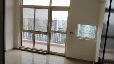 Bedroom Image of 2350 Sq.ft 4 BHK Apartment / Flat for rent in Omaxe Heights, Sector 86 Faridabad for Rs. 45000