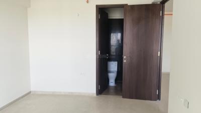Bedroom Image of 1050 Sq.ft 2 BHK Apartment / Flat for sale in Kalpataru Magnus, Bandra East Mumbai for Rs. 46000000