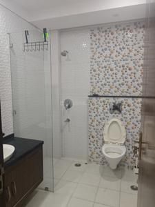 Bathroom Image of 1440 Sq.ft 3 BHK Builder Floor for sale in Chittaranjan Park New Delhi for Rs. 28500000