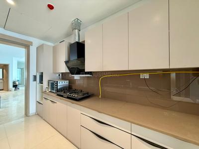 Kitchen Image of 2800 Sq.ft 4 BHK Apartment / Flat for sale in Rustomjee Crown, Prabhadevi Mumbai for Rs. 190000000