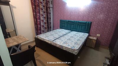 Bedroom Image of 1000 Sq.ft 2 BHK Apartment / Flat for rent in Amrapali Princely Estate, Sector 76 Noida for Rs. 36000