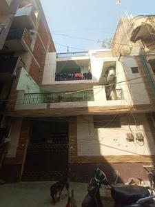 Image of 1050 Sq.ft 3 BHK Independent House for sale in Krishna Nagar, New Delhi for Rs. 25000000