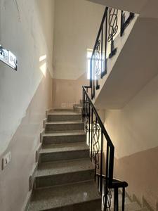 Staircase Image of 822 Sq.ft 2 BHK Apartment / Flat for sale in Signature Global Park 2 And 3, Sector 36 Sohna for Rs. 8000000