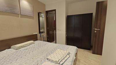Bedroom Image of 550 Sq.ft 1 BHK Apartment / Flat for sale in Hiranandani Regent Hill A B C D And E Wing, Powai Mumbai for Rs. 19200000