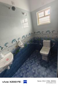 Bathroom Image of 1000 Sq.ft 1 BHK Builder Floor for rent in Hennur Bengaluru for Rs. 18000