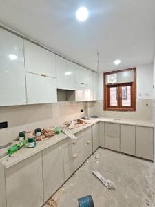 Kitchen Image of 900 Sq.ft 2 BHK Apartment / Flat for sale in Vasant Kunj New Delhi for Rs. 9500000