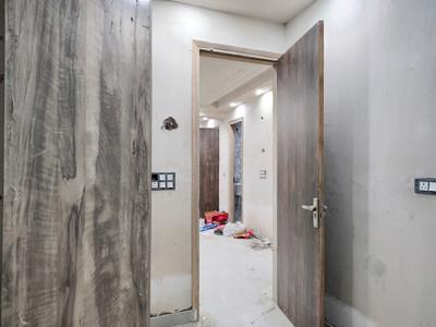 Bedroom Image of 1110 Sq.ft 3 BHK Apartment / Flat for sale in Mehrauli New Delhi for Rs. 8000000