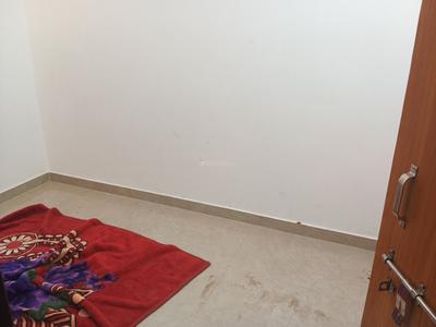 Bedroom Image of 550 Sq.ft 2 BHK Builder Floor for rent in Lohamandi Agra for Rs. 10000
