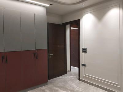 Bedroom Image of 2250 Sq.ft 4 BHK Builder Floor for sale in Paschim Vihar New Delhi for Rs. 45000000