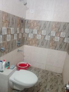 Bathroom Image of 1000 Sq.ft 2 BHK Apartment / Flat for sale in Hadapsar Pune for Rs. 12500000