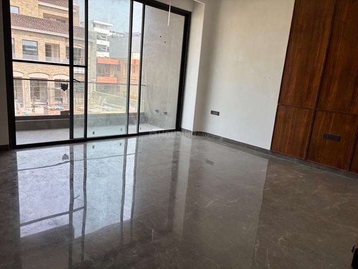 Sector 12 Main Image 1