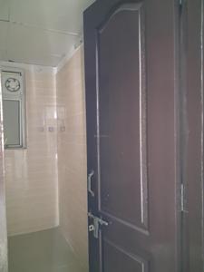 Common Bathroom Image of 1074 Sq.ft 2.5 BHK Apartment / Flat for sale in Amrapali Zodiac, Sector 119 Noida for Rs. 10200000