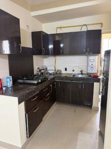 Kitchen Image of 850 Sq.ft 2 BHK Apartment / Flat for sale in Paramount Floraville, Sector 137 Noida for Rs. 13000000
